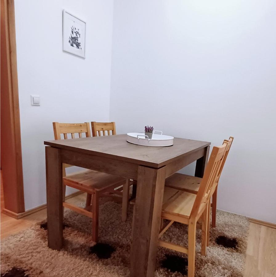 Apartmani Damir SJJ Eksteriør bilde